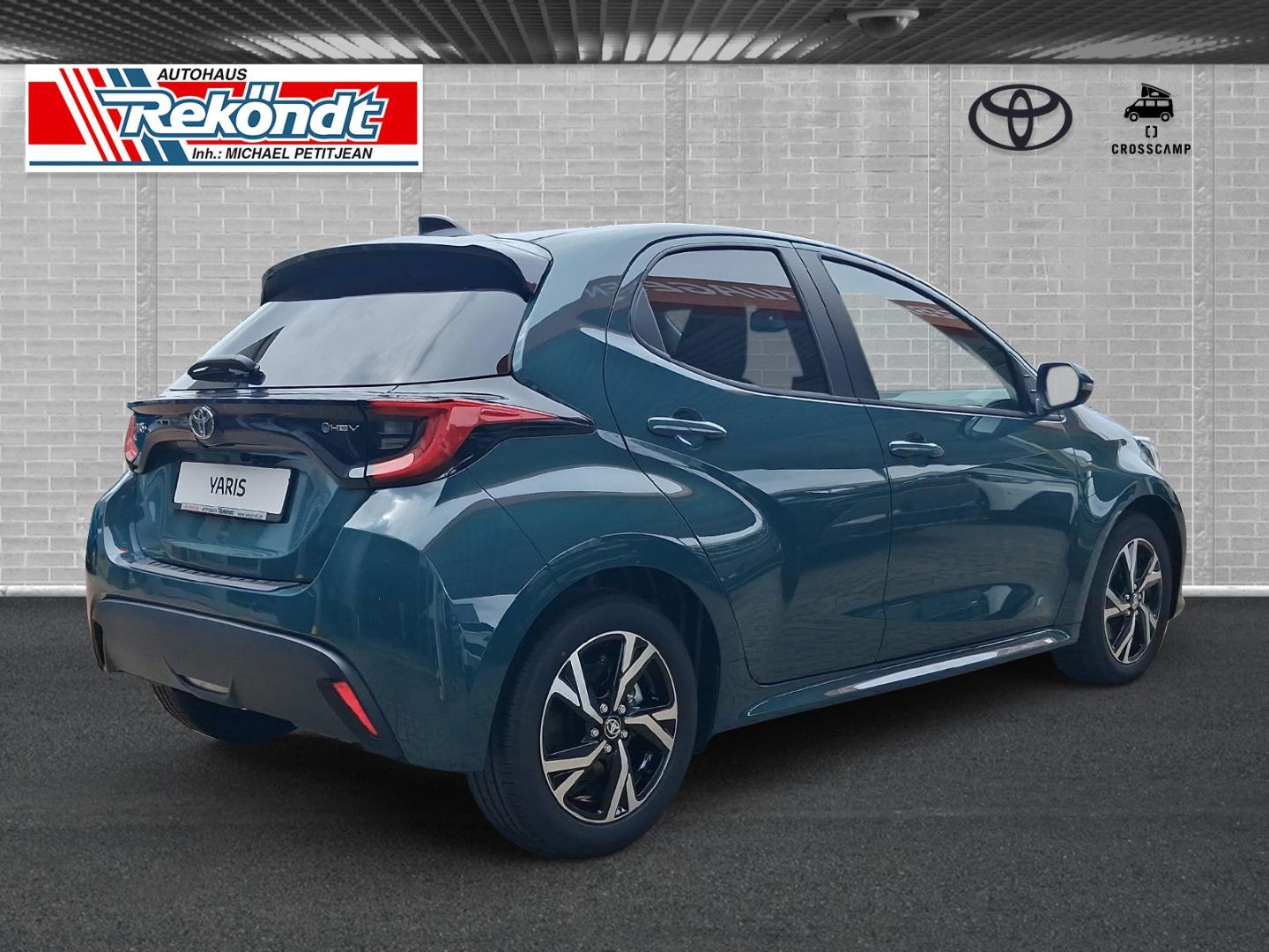 Toyota Yaris Hybrid Teamplayer LED Apple CarPlay Androi