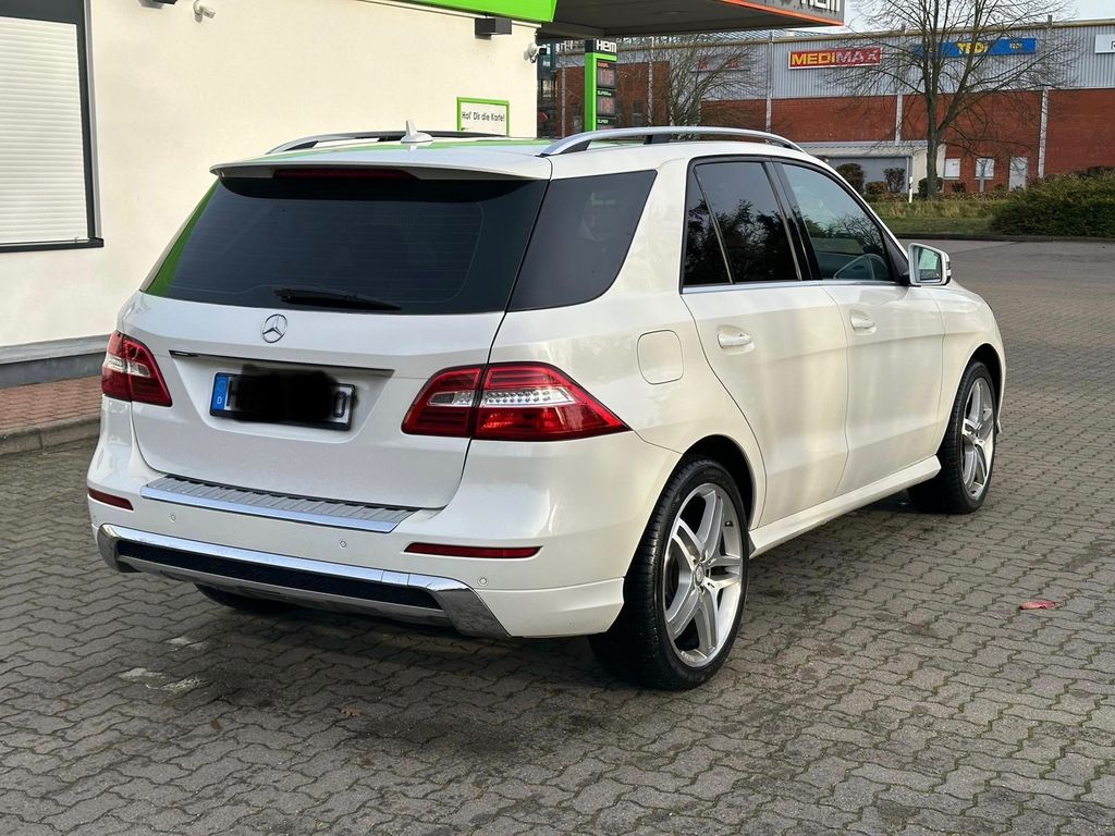Mercedes-Benz ML 350