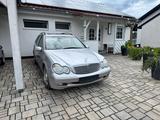 Mercedes-Benz C320. AUT/Klima/Benzin/TÜV - gebrauchte Mercedes-Benz C 320 aus dem Jahr 2003