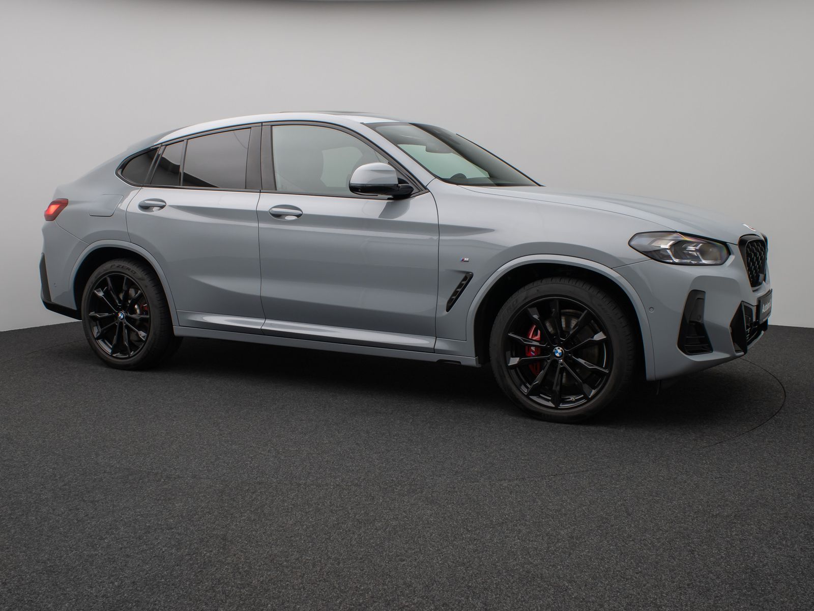 Fahrzeugabbildung BMW X4 xD30i M Sport Panorama 360°DAB H/K AHK Komfor