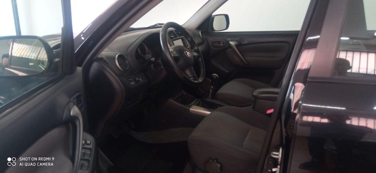 Toyota RAV4 2005 — photo 7