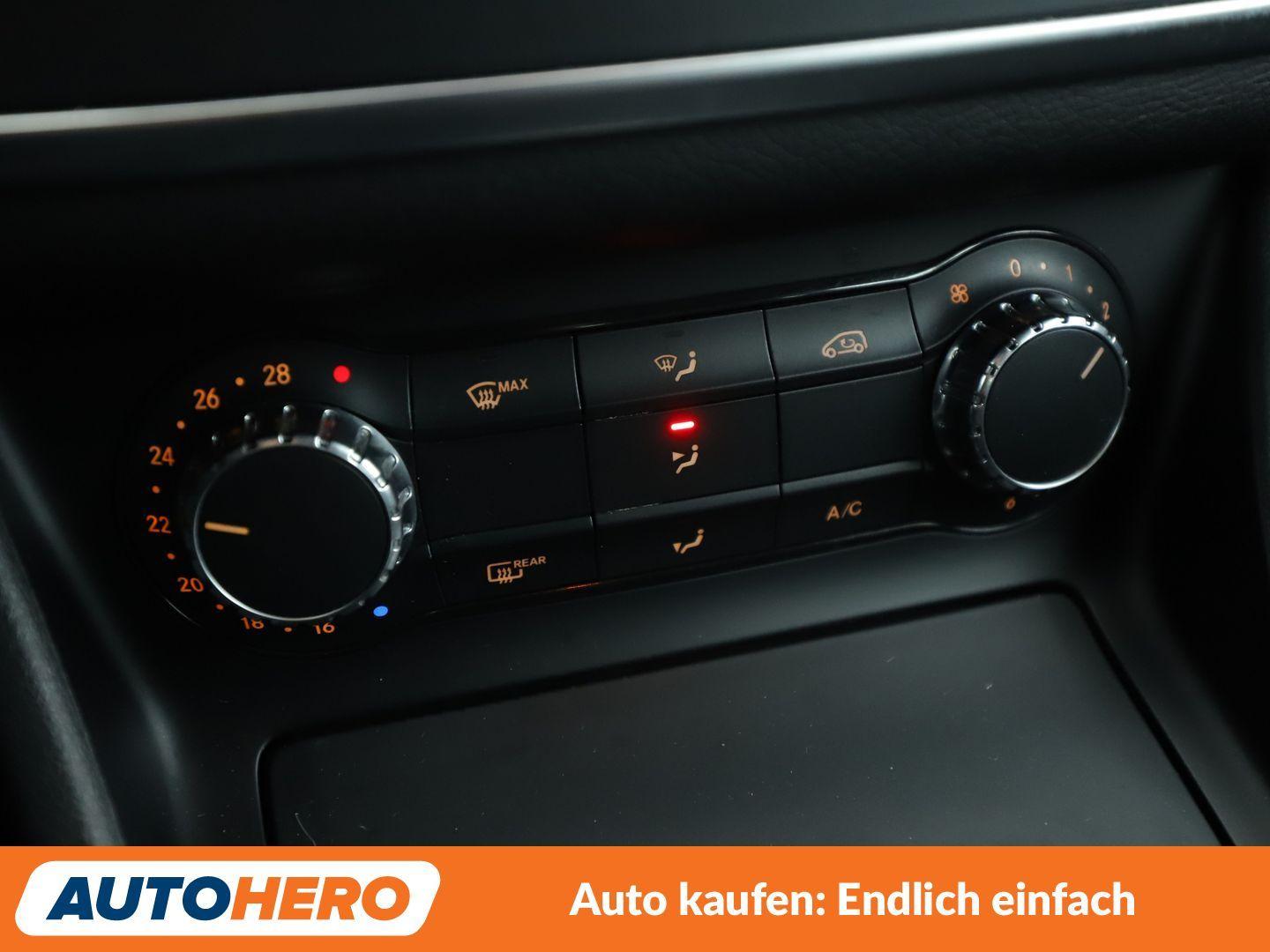 Mercedes-Benz CLA 180 Urban Aut.*XENON*TEMPO*PDC*SHZ*KLIMA*