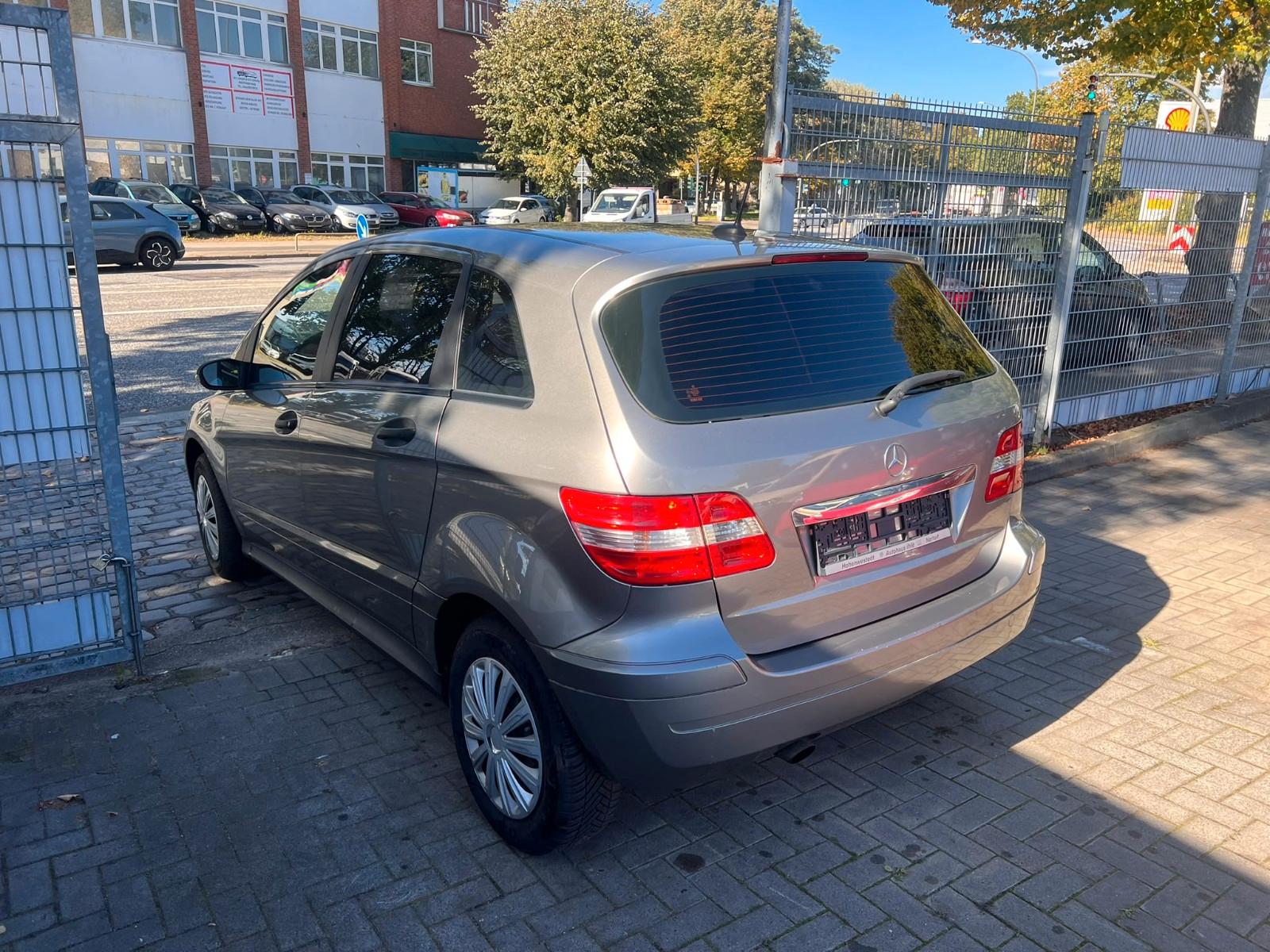 Mercedes-Benz B170 2005 — photo 7