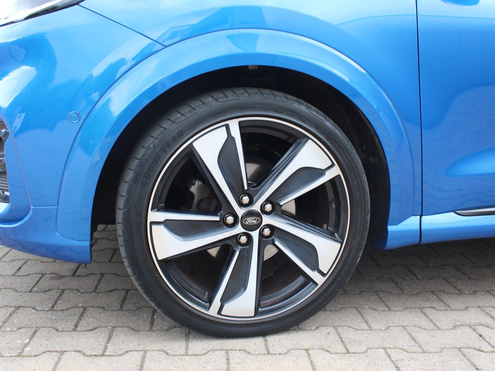 Fahrzeugabbildung Ford Puma ST-Line 1,0 EcoBoost