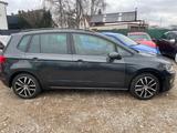 Volkswagen Golf Sportsvan VII Allstar BMT/Start-Stopp - Volkswagen Golf: Coupe