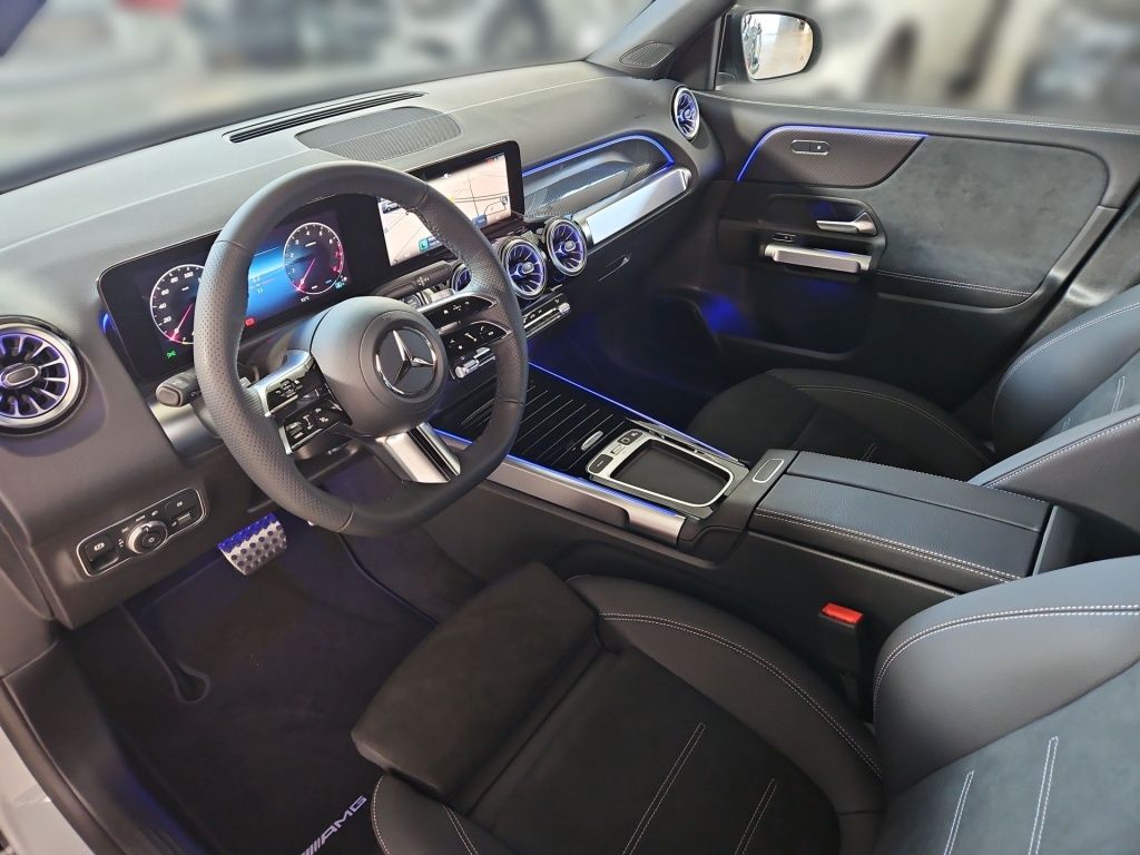 Fahrzeugabbildung Mercedes-Benz GLB 200 +AMG+EDITION+NIGHT+AHK+MULTIBEAM+WINTER+