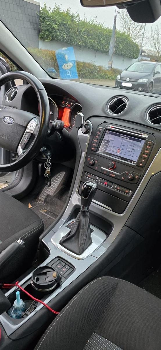 Ford Mondeo 2014 — photo 7