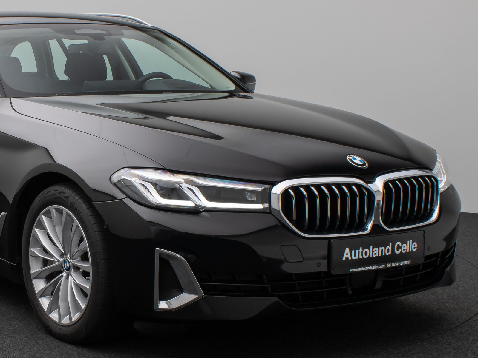 Fahrzeugabbildung BMW 540d xD Luxury Line Kamera HUD DAB ACC Alarm LED