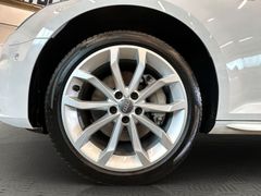 AUDI A4 design S-Line LED Kamera Leder Panorama 