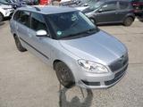 Skoda Fabia 1.2 Combi Basis - Skoda aus 2010: Kombi