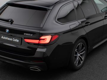 Fahrzeugabbildung BMW 520d xD M Sport Kamera DAB HiFi 4xKlima ACC Komf