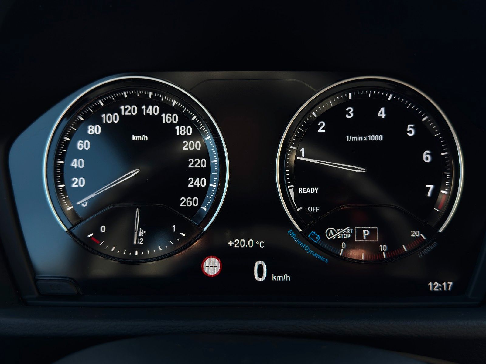 Fahrzeugabbildung BMW X1 sDrive20i Advantage Tempomat AHK PDC SHZ LED