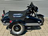 Harley-Davidson Electra Glide mit Velorex - GESPANN MIT