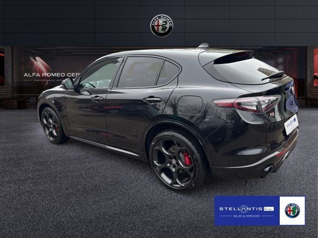 Alfa Romeo Stelvio - Bild 2