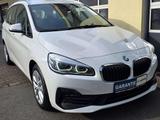 BMW 220 d Gran Tourer*Aut*Navi*Kamera*Garantie - BMW 220 in Frankfurt (Main)