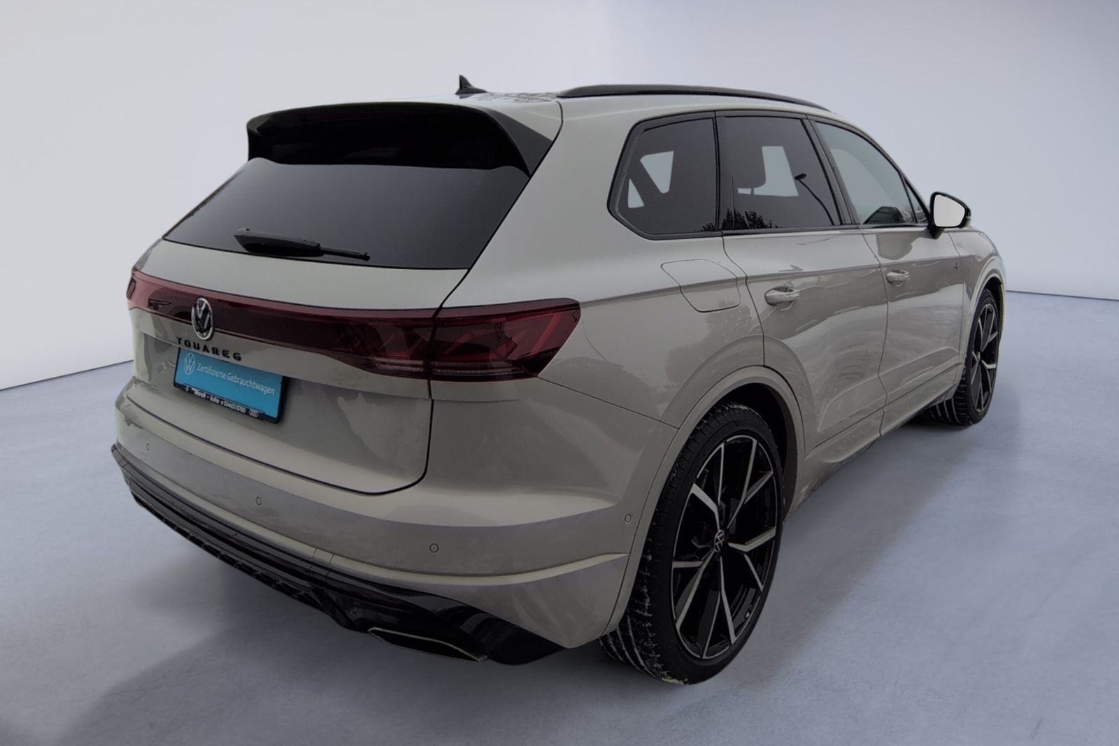 Touareg 3.0 TSI R Line AREA+STHZ+LUFT+PANO+AHK