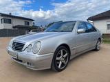 Mercedes-Benz E 240 Avantgarde W210 HU 2/26 Klim+Sihz+PDC+SD+A - gebrauchte Mercedes-Benz E 240 aus dem Jahr 1999