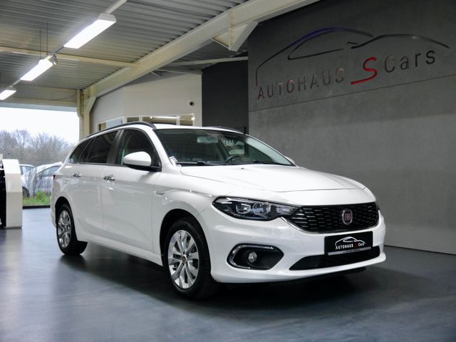 Fiat Tipo Lounge*Navi*R.Kamera*AHK*AppleCar*