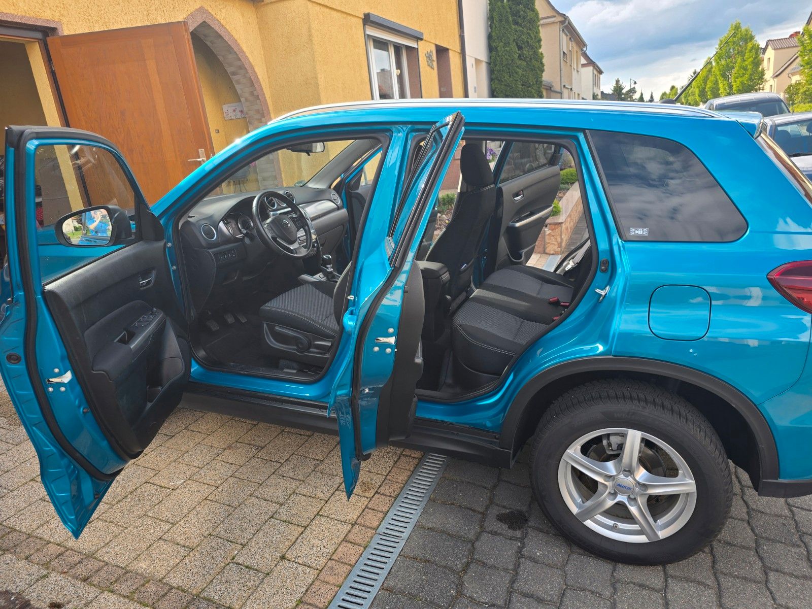 SUZUKI Vitara