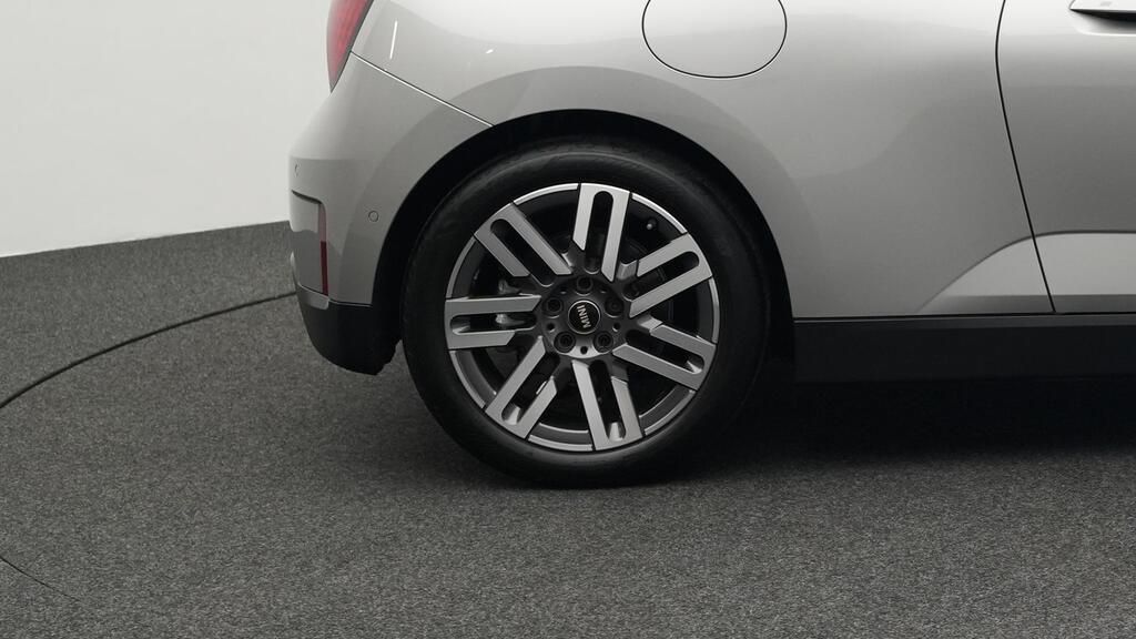 MINI Cooper SE - Bild 17