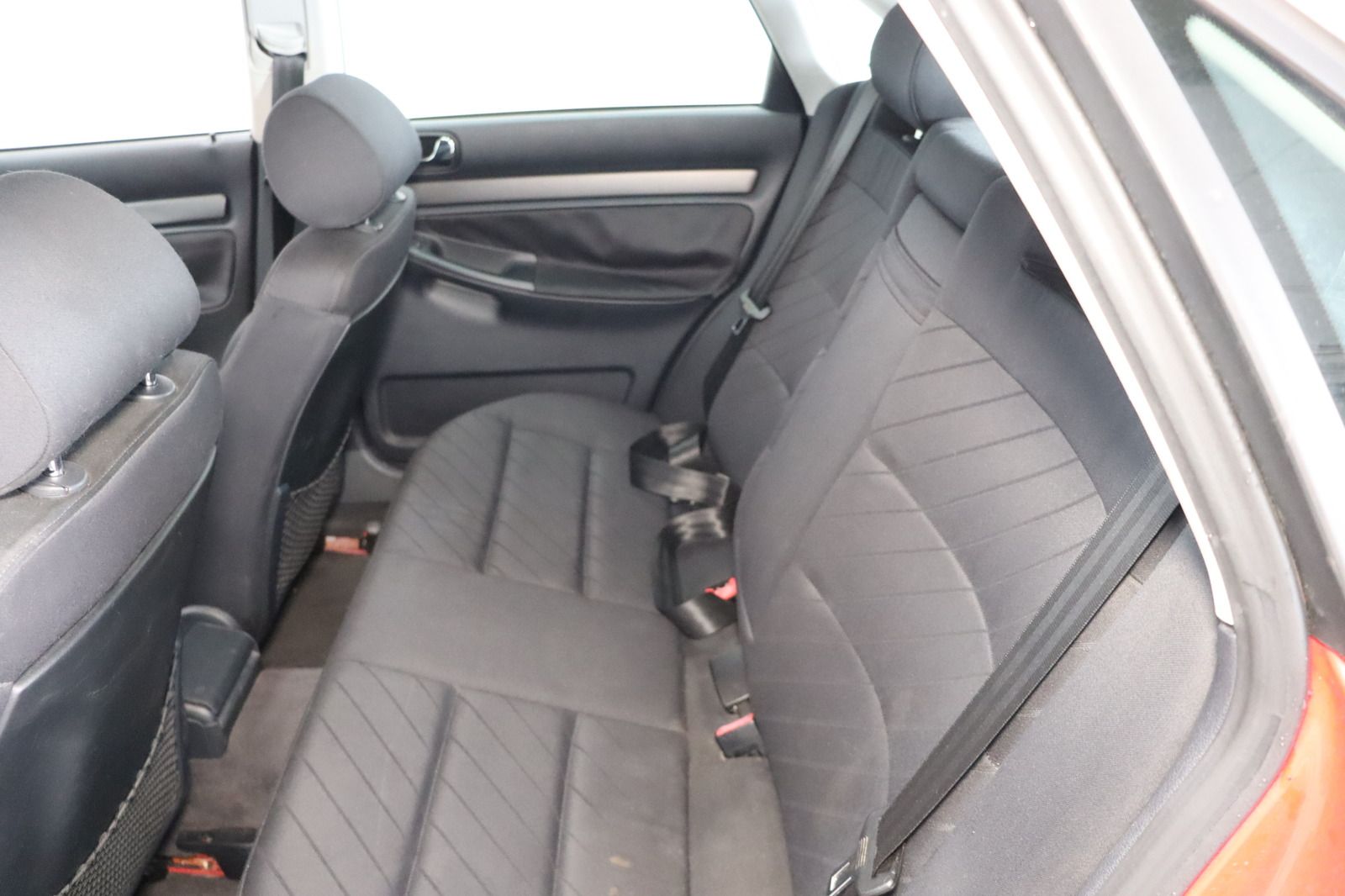 Fahrzeugabbildung Audi A4 2.8 Auto quattro * Klimaautom. * Sitzhzg. *