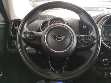 MINI Countryman S (Cooper) - 10