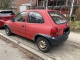 Opel Corsa-B 1.2 - 150.000 km - TÜV bis 06... - Opel Corsa aus 1996: B