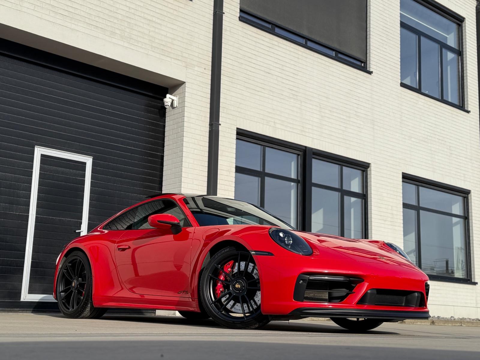 Porsche 992 Carrera 4 GTS Coupé