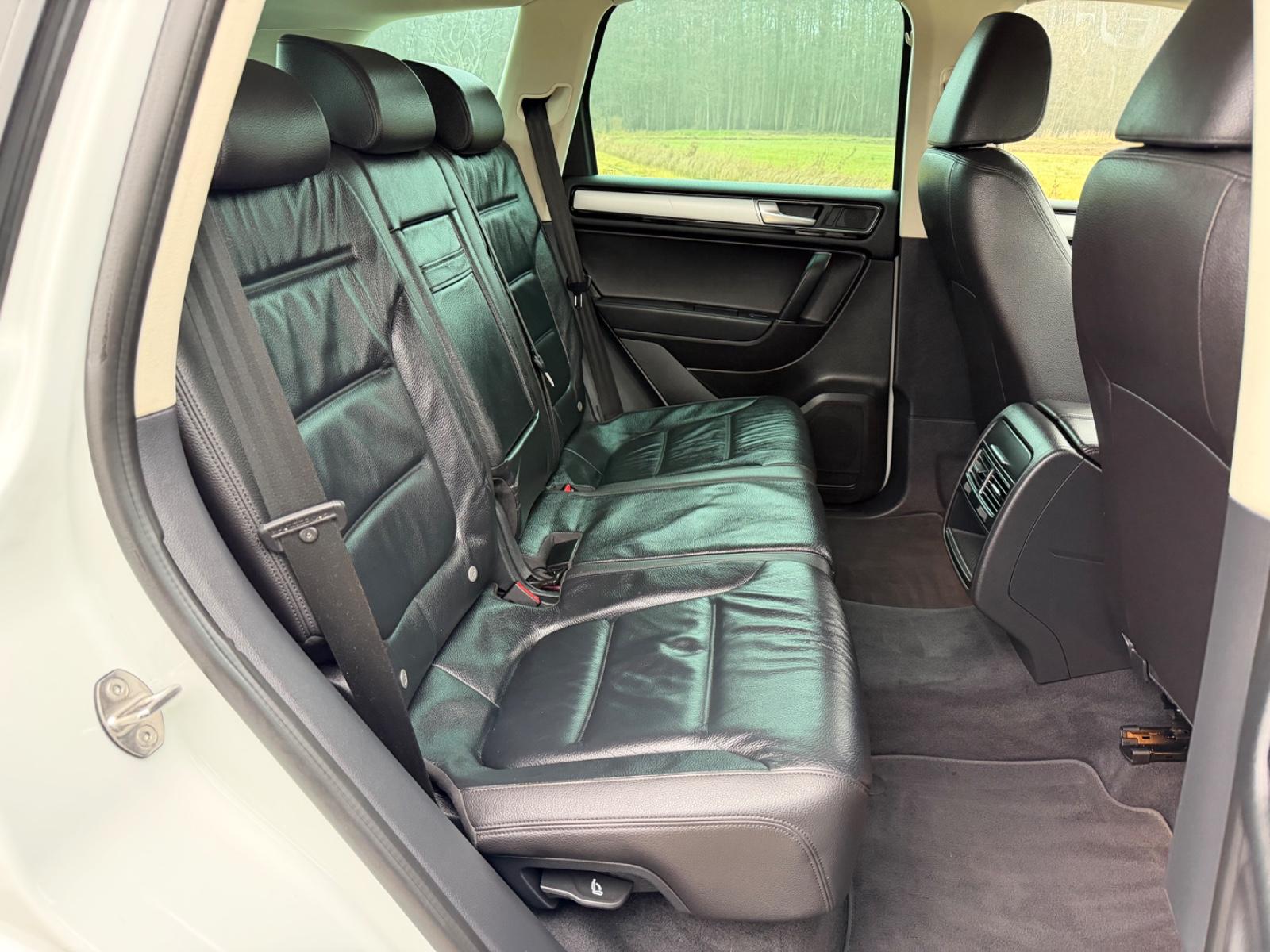 Volkswagen Touareg V6 TDI 4Motion GARATIE SERVIVE  TÜV NEU