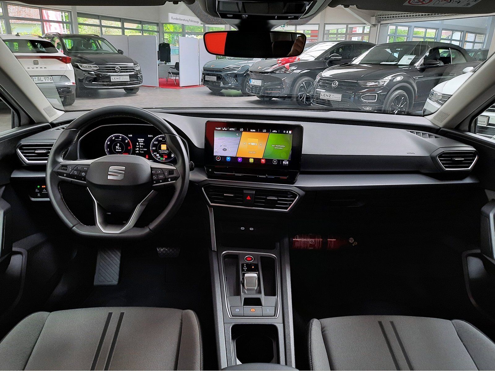 Fahrzeugabbildung SEAT Leon ST Style TDI DSG *Navi*Cam*App*ACC*LED*