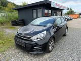 Kia Rio UEFA Euro 2016*Kamera*1.Hand*SHZ*Klimaautom. - Kia Rio in Hamburg