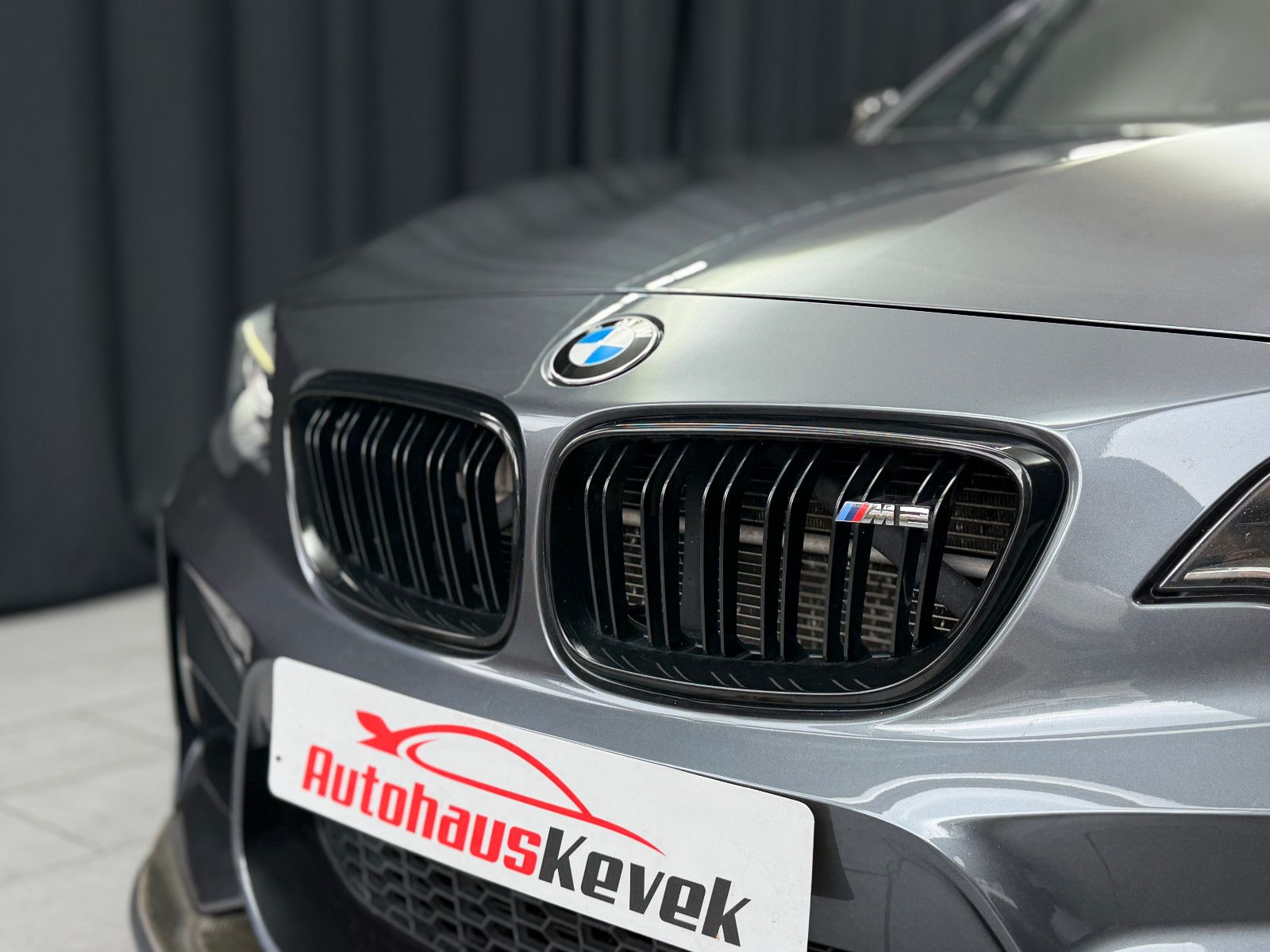 Fahrzeugabbildung BMW M2 Coupe DKG|H&K|KW|HJS|RF-KAMERA|PANO