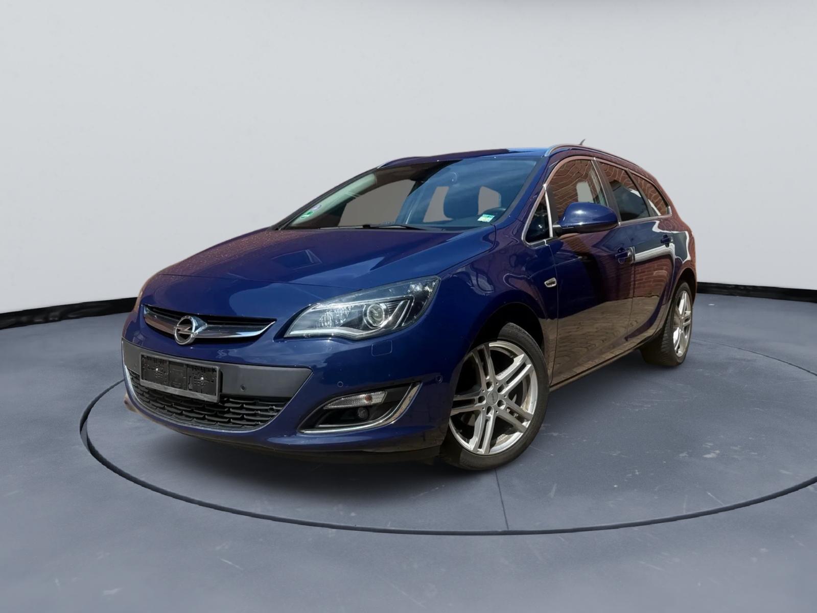 Opel Astra J Sports Tourer Exklusiv