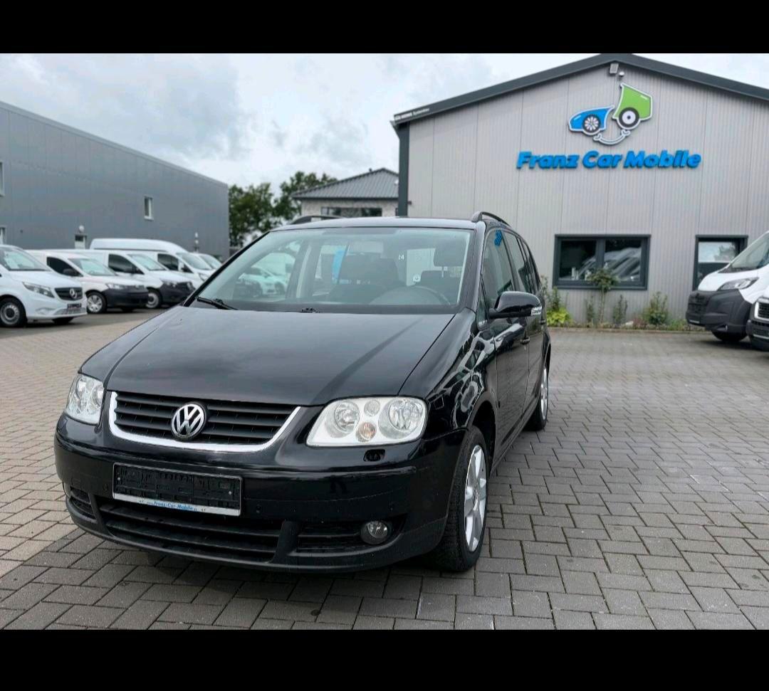 Volkswagen Touran 2006 — photo 8