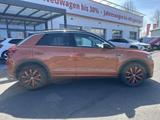 Volkswagen T-Roc 1.6 TDI R-Line LED Navi Totwinkel Kamera - Volkswagen T-Roc: R