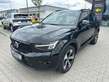 Volvo XC40 Plus Dark 2WD B4 AHK ACC 360°View 19'' - Volvo XC40: Plus Dark