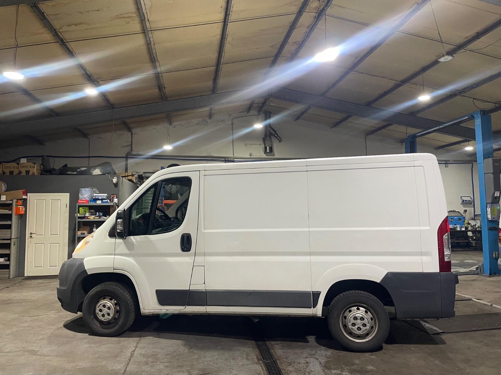 Fiat Ducato Kasten 28 115(TÜV-Bremsen-Reifen neu)
