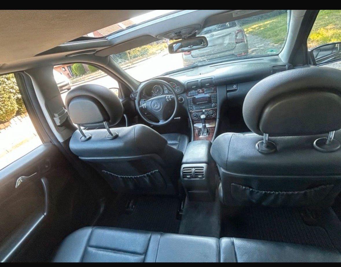 Mercedes-Benz C180 2004 — photo 7