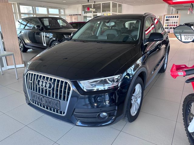 Audi Q3 2.0 TDI quattro /NAVI/LEDER/XENON