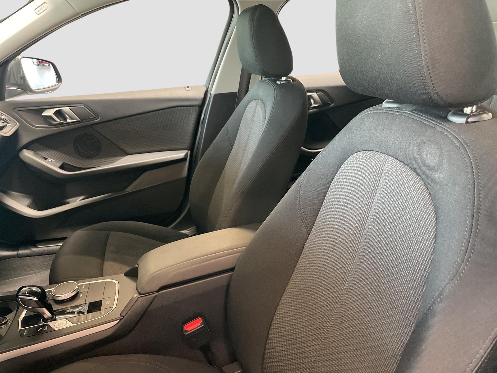 BMW 118 d LiveCockpitProf PDC LED Sitzheizung, миниатюра 8