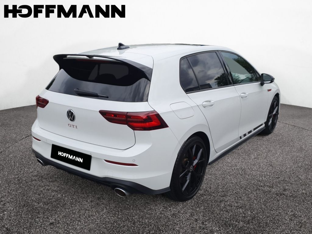 Fahrzeugabbildung Volkswagen Golf GTI Clubsport ACC DCC Black Style IQ.Light