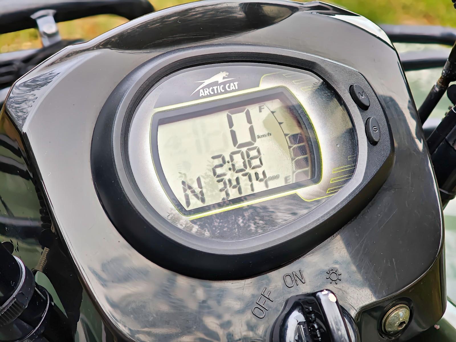 Arctic Cat 400 2014 — photo 9
