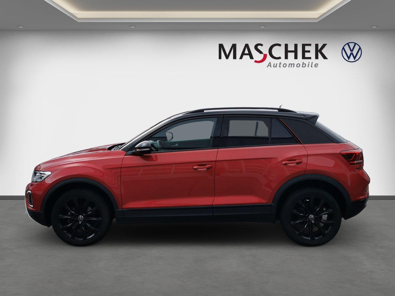 Volkswagen T-ROC Style 1.0 TSI Black Massage Navi Rear View