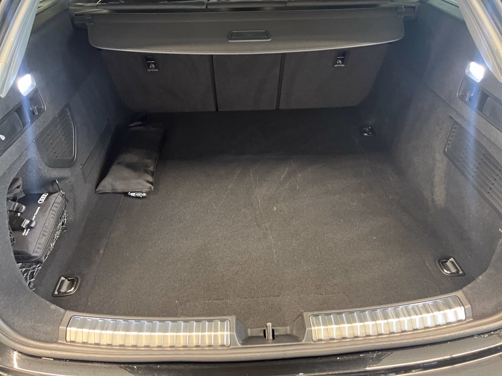 Audi A5 Avant TDI S tronic LED Navi Panorama DAB VC