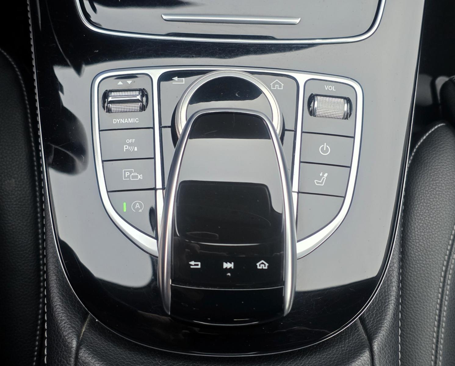 Mercedes-Benz E 220D T AUTOMATIK*LED*RFK*BSA*NAVI*GRA*PDC*SHZ
