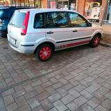 Ford Automatik - gebrauchte Ford Fusion aus dem Jahr 2004