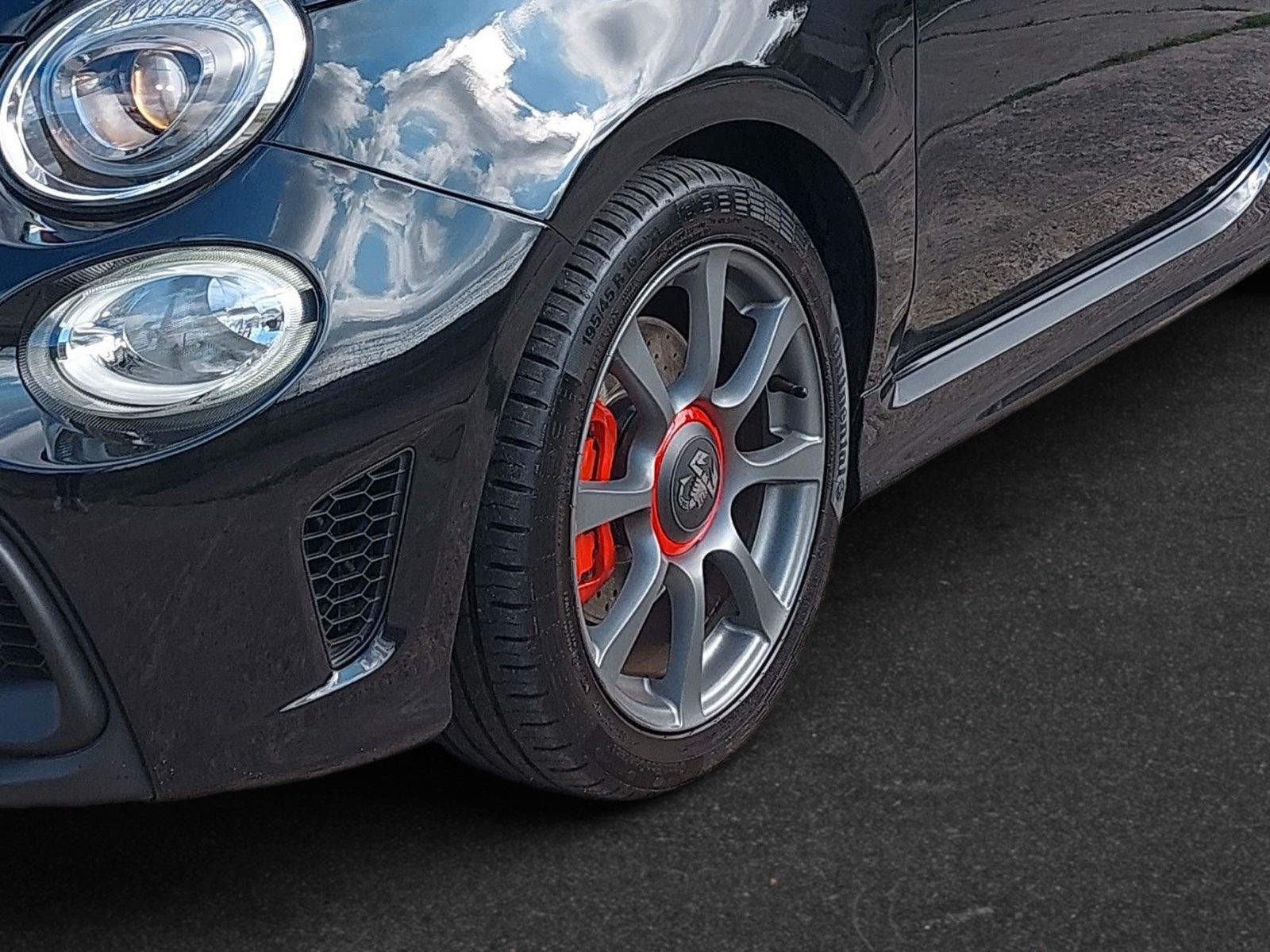 Abarth RED EDITION CARPLAY PDC SPORT-FAHRWERK – Bild 10
