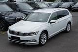 Volkswagen Passat Var Highline 4x4*LED*ACC*AHK*NAV*CAM*HUD - Volkswagen Passat Variant in Frankfurt (Main)