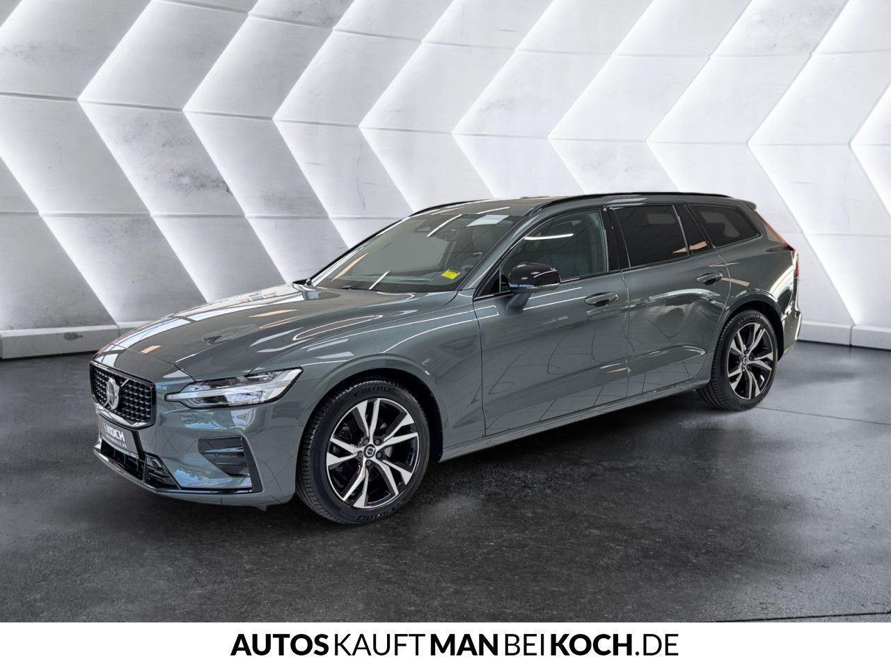 Volvo V60 B4B Plus Dark ACC BLIS 360° H/K PANO HUD imagem 3