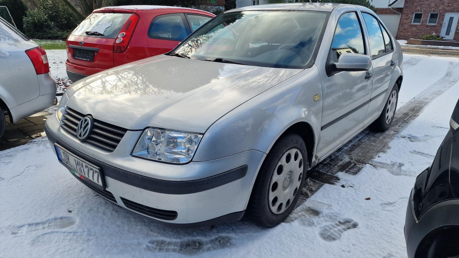Volkswagen Bora 1,6 Trendline, Klima, AHK